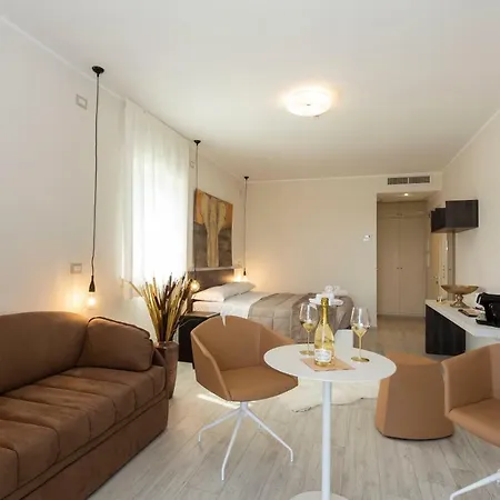 Domus 3* Bellagio