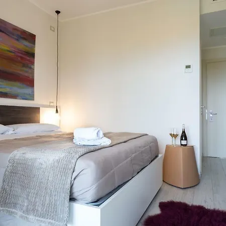 Domus Hotel 3*